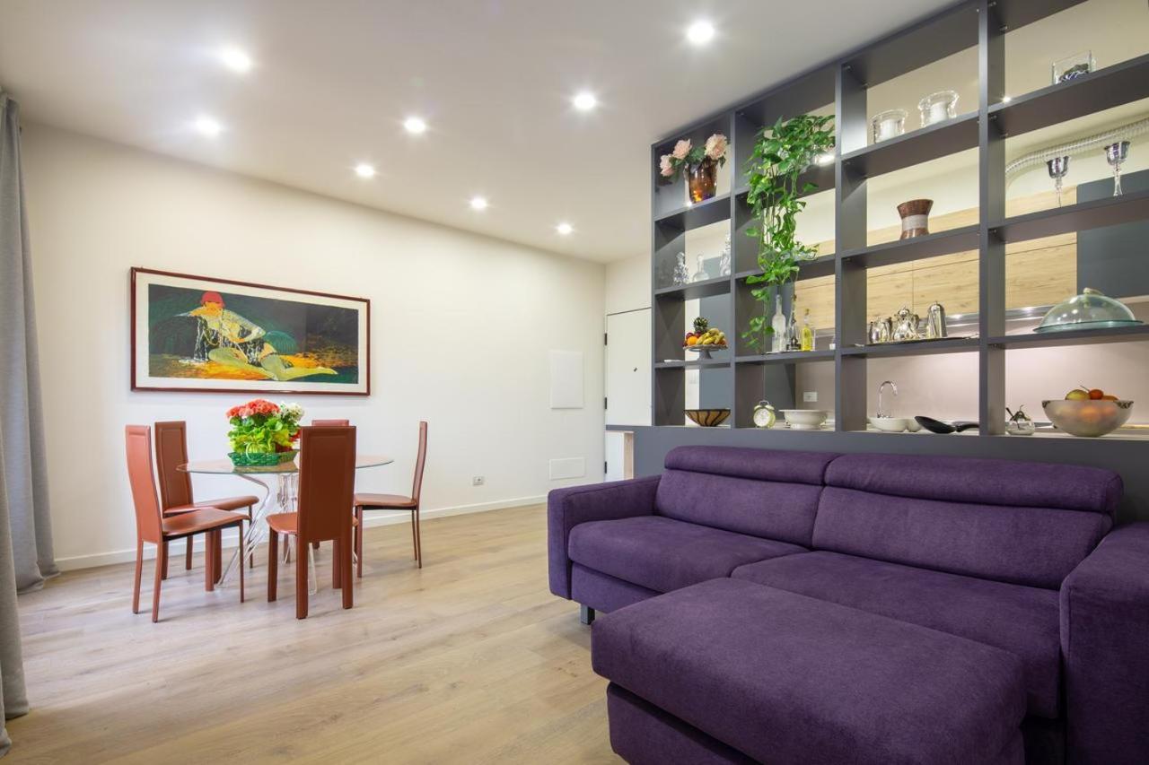Stunning & Luxurious 1Br Apt 1 Min Walk By Duomo フィレンツェ エクステリア 写真