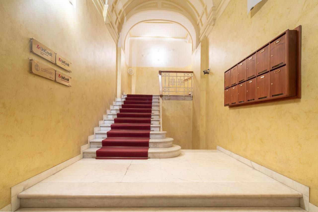 Stunning & Luxurious 1Br Apt 1 Min Walk By Duomo フィレンツェ エクステリア 写真